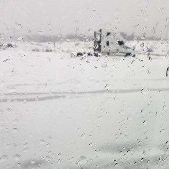 Quality Inn - Trapped at the Quality inn. They have no plow service until overnight and no restaurant. No one comIng in and no one leaving. - Hotels Near Me - Mauston, Wisconsin
