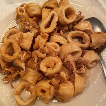 Bahari Estiatorio - Kalamarakia Tiganita - Greek Near Me - Astoria, New York