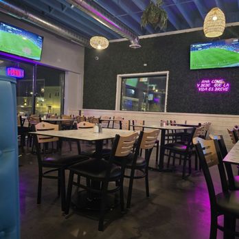 Caboo - One side of the restaurant - Sushi Bars Near Me - Chicago, Illinois