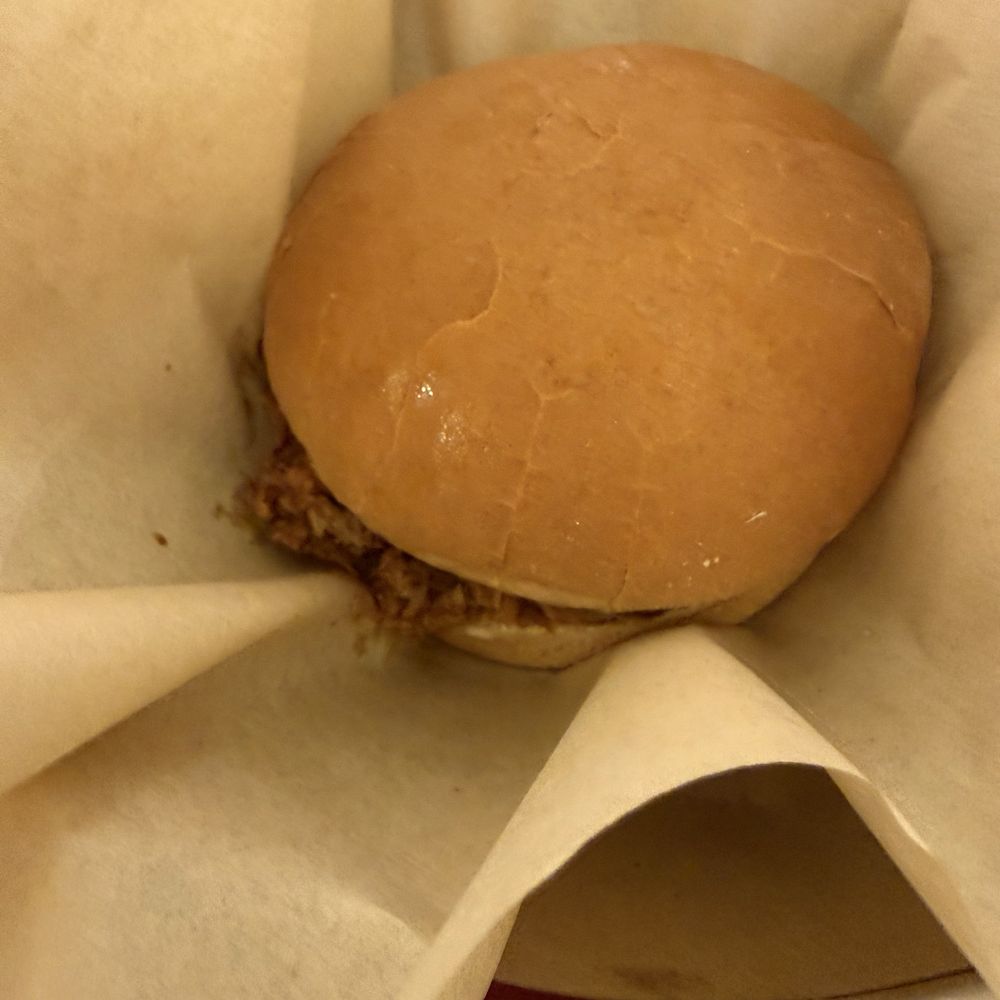 Rudy's - Chopped beef sandwiches - Barbeque Near Me - Schertz, Texas