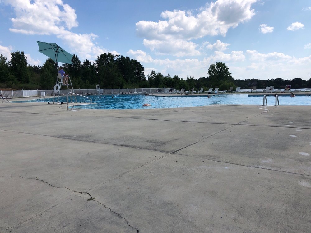 WATERFORD INFORMATION CENTER 100 Waterford Club Dr, Calera, Alabama