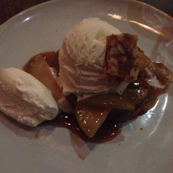 Catch 122 - Pear tart tartin - Breakfast & Brunch Near Me - North Vancouver, British Columbia