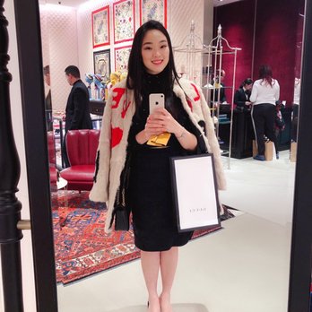 Gucci at The Galleria - Here are the black ones and then some :) #guccy - Leather Goods Near Me - Houston, Texas Gucci at The Galleria - Here are the black ones and then some :) #guccy - Leather Goods Near Me - Houston, Texas