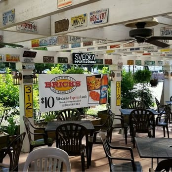 Bricks on Boundary - Huge, dog friendly patio! - New American Near Me - Beaufort, South Carolina Bricks on Boundary - Huge, dog friendly patio! - New American Near Me - Beaufort, South Carolina