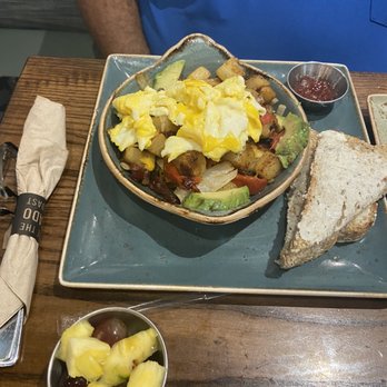 First Watch - Breakfast bowl with toasted bread and fruit - American Near Me - Concord, North Carolina First Watch - Breakfast bowl with toasted bread and fruit - American Near Me - Concord, North Carolina