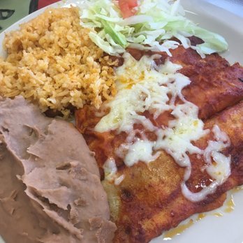 Café Mayapan - roja enchiladas - Mexican Near Me - El Paso, Texas