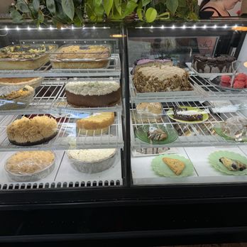 The Friendly Fox - Baked goods case - Cafes Near Me - Fort Wayne, Indiana