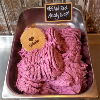 Artisan Gelato - Vegan red grapes sorbet - Ice Cream & Frozen Yogurt Near Me - Edinburgh, EDH