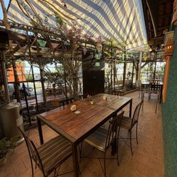 Restaurant María California - Out door patio