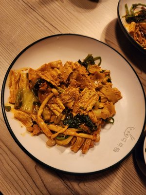 Qianlixiang spicy hot pot 천리향 마라탕 by null