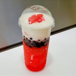 Passion Bubble Tea - Watermelon  Slushy w Tapioca & Cheasy Foam