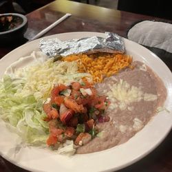 Mi Hacienda Cooper's Mexican Restaurant - All the extras for the Chicken Fajita