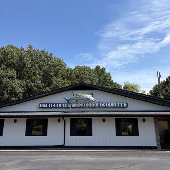 Strickland’s Seafood Restaurant - Seafood Near Me - Paducah, Kentucky