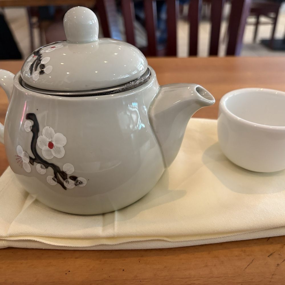 Saigon Spring Restaurant - Tea - Vietnamese Near Me - Clifton Park, New York Saigon Spring Restaurant - Tea - Vietnamese Near Me - Clifton Park, New York