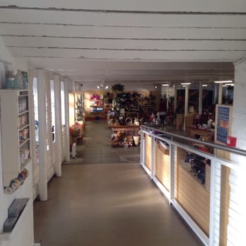 New Lanark World Heritage Site - Entrance to gift shop - Landmarks & Historical Buildings Near Me - Lanark, SLK
