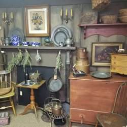 Laughlintown Antique Mall - We specialize in primitives, country, stoneware, advertising, furniture and so much more!