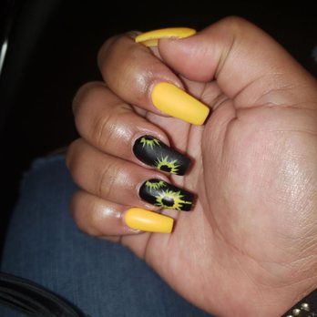 Quality Nails & Spa - Nail Salons Near Me - Long Beach, California