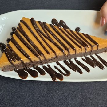 Bowdie's Chophouse - Peant butter brownie more like peanut butter fudge. - Wine Bars Near Me - Zionsville, Indiana Bowdie's Chophouse - Peant butter brownie more like peanut butter fudge. - Wine Bars Near Me - Zionsville, Indiana