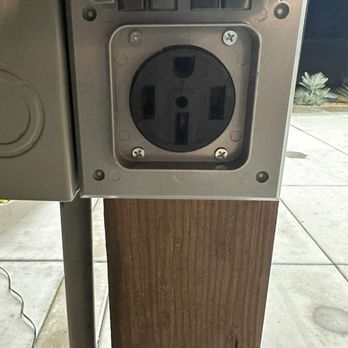 Zoetic Electric - Electricians Near Me