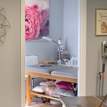 District 108 Salon & Spa - Procedure room - Hair Salons Near Me - Hales Corners, Wisconsin District 108 Salon & Spa - Procedure room - Hair Salons Near Me - Hales Corners, Wisconsin