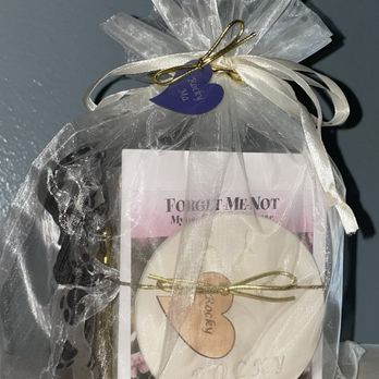 Only Cremations For Pets - Packaging - Pet Transportation Near Me - Newport Beach, California Only Cremations For Pets - Packaging - Pet Transportation Near Me - Newport Beach, California