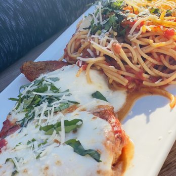 Del Lusso - Pizza Near Me - Carlsbad, California Del Lusso - Pizza Near Me - Carlsbad, California