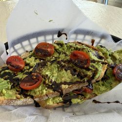Warren Peace Cafe - Avocado toast