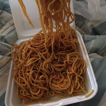 Hiccups Veo Cafe - I called in for beef garlic noodles with no beef. WHAT THE HELL HICCUPS??????? - Asian Fusion Near Me - Carson, California