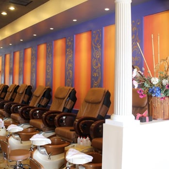 Spectrum Nails - Nail Salons Near Me - Phoenix, Arizona