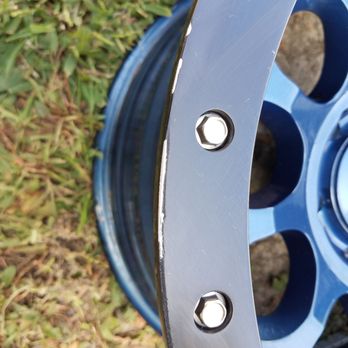 FixCarNow - Bellflower - Scratches during de-mounting tires from wheels - Tires Near Me - Bellflower, California