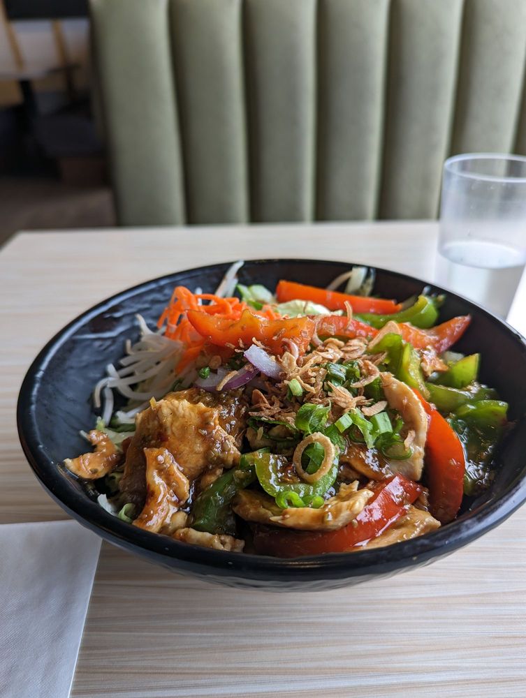 BAMBOO CHOPSTICKS EXPRESS Updated September 2024 15 Reviews 2189