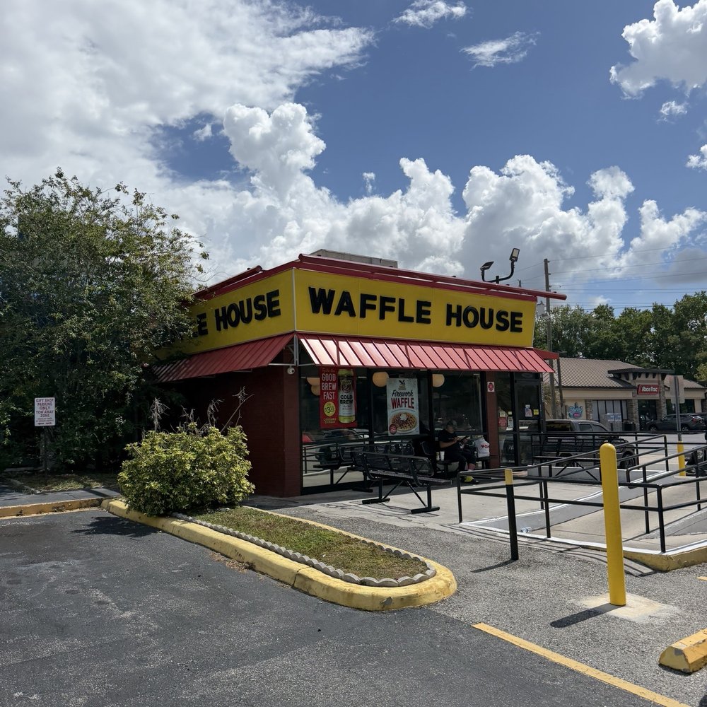 Waffle House - Outside - Breakfast & Brunch Near Me - Kissimmee, Florida Waffle House - Outside - Breakfast & Brunch Near Me - Kissimmee, Florida