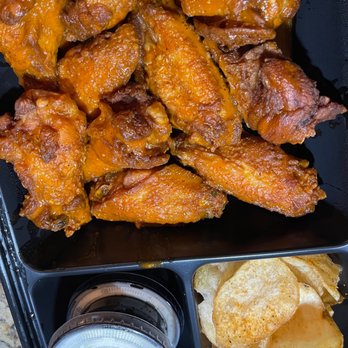 Oregano's - Traditional wings - Pizza Near Me - Glendale, Arizona Oregano's - Traditional wings - Pizza Near Me - Glendale, Arizona