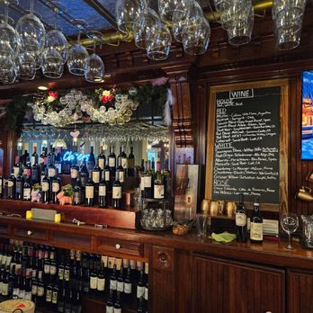 Wine & Cheese Social - Bar with rotating wine selections - Wine Bars Near Me - Watertown, Connecticut Wine & Cheese Social - Bar with rotating wine selections - Wine Bars Near Me - Watertown, Connecticut