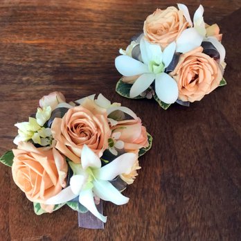 heather bee's - corsages! - Floral Designers Near Me