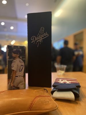 1000 Vin Scully Ave by null