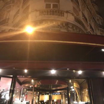 Le Congrès Maillot - Entrance - Seafood Near Me - Paris, 75 Le Congrès Maillot - Entrance - Seafood Near Me - Paris, 75