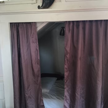 Starlight Inn - Hotels Near Me - Colchester, Vermont