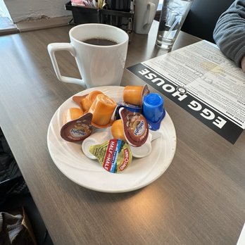 Egg House - Coffee with choice of creamers - Breakfast & Brunch Near Me - Arlington Heights, Illinois