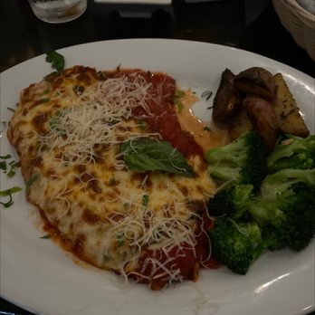 Pescatore Ristorante - Chicken Parmesan with Veggies - Italian Near Me - West Palm Beach, Florida Pescatore Ristorante - Chicken Parmesan with Veggies - Italian Near Me - West Palm Beach, Florida
