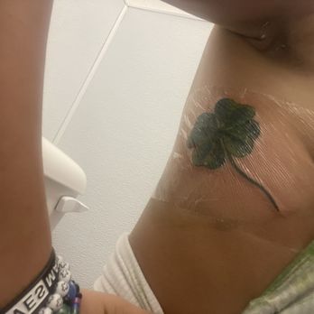 Artisan Body Piercing and Tattoo - Virginia Beach - 4 leaf clover tattoo - Tattoo Near Me - Virginia Beach, Virginia Artisan Body Piercing and Tattoo - Virginia Beach - 4 leaf clover tattoo - Tattoo Near Me - Virginia Beach, Virginia