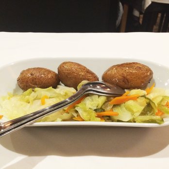 Zé Bota - Portuguese Near Me - Porto, 13