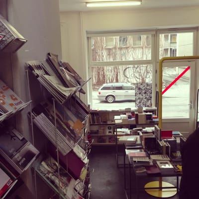 Pro qm thematische Buchhandlung by null