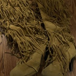 Tesone's Boot & Shoe Repair - No more unglued soles!