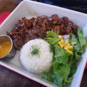 Green Leaf Cafe - Bulgogi - Sushi Bars Near Me - Burnaby, British Columbia