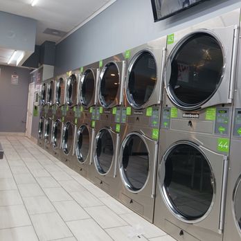 Laundromat - Inside - Laundromat Near Me - College Park, Georgia Laundromat - Inside - Laundromat Near Me - College Park, Georgia