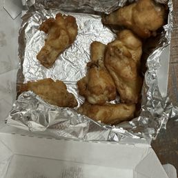 Wings with no buffalo sauce