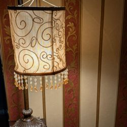 Champaign Garden Inn - the decor