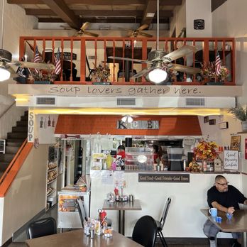 Soup Shoppe - Cozy restaurant - Breakfast & Brunch Near Me - Riverside, California
