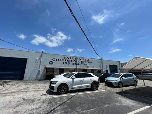 FALLS AUTO COLLISION CENTER - Updated June 2025 - 24 Photos & 25